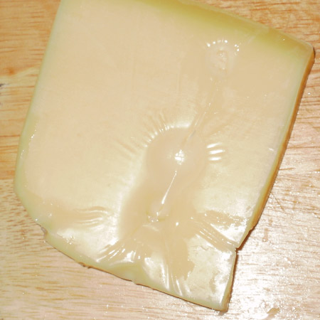エメンタール チーズ