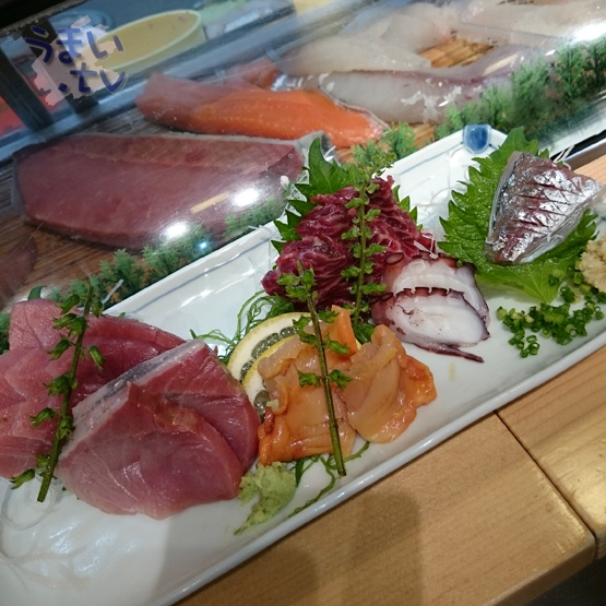 横浜中央卸売市場　寿司　さがみや