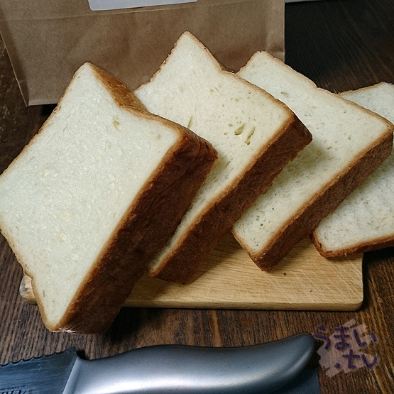 Bread Code 角型リッチ　ハーフ　４７５円