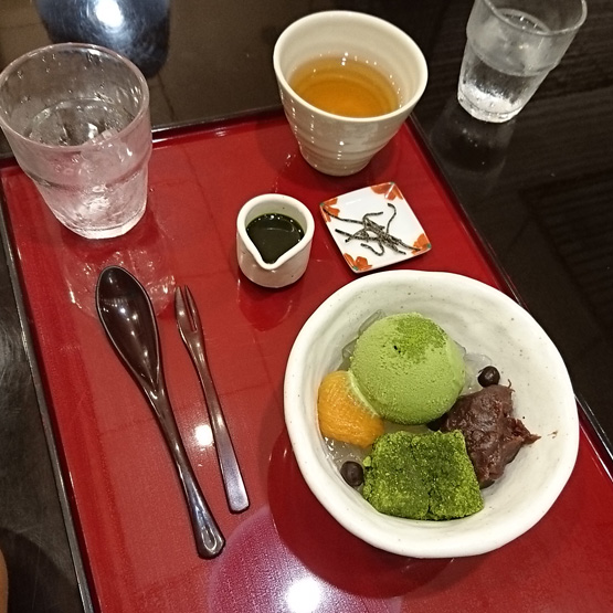 茶カフェ 上辻園 ららぽーと横浜店